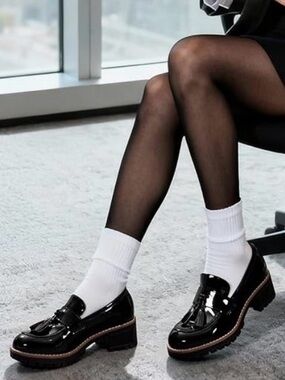 Dream Pairs Black Patent Tassel Loafers with Lug Sole